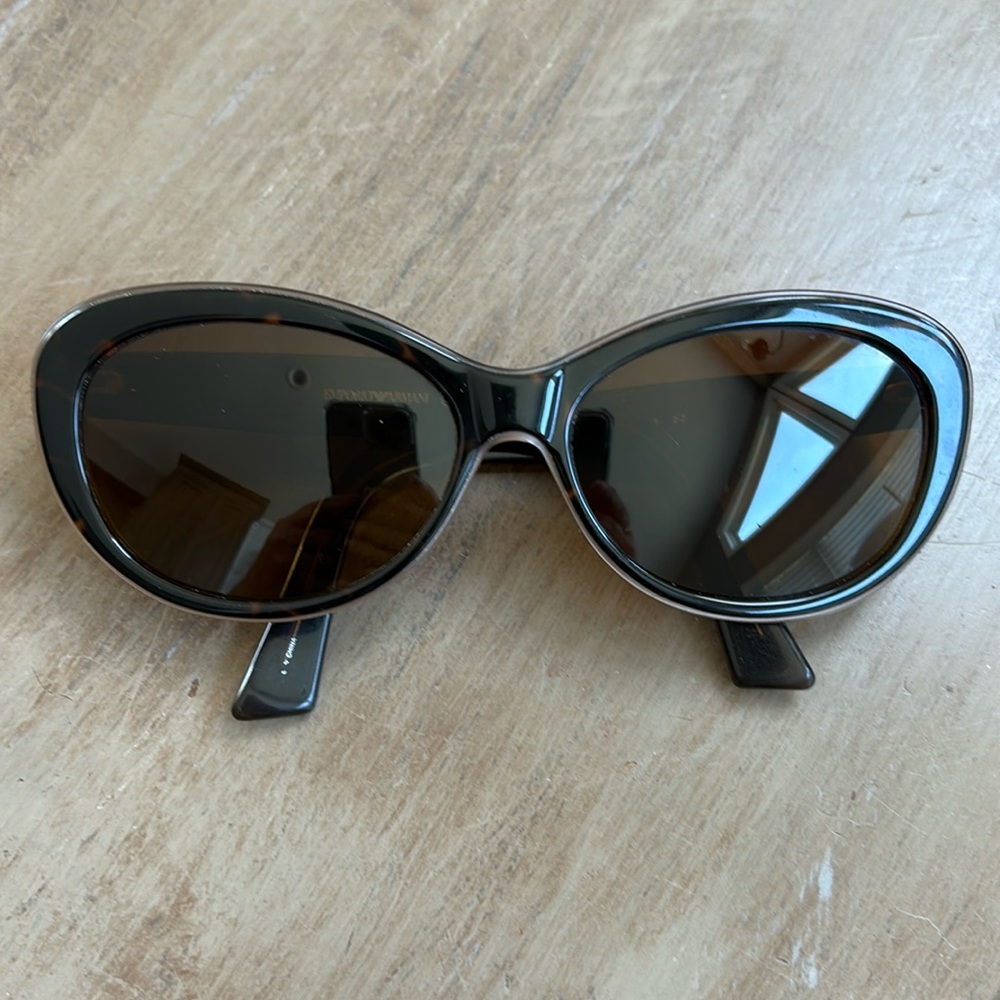 Like New!! Emporio Armani Sunglasses - Picture 1 of 10